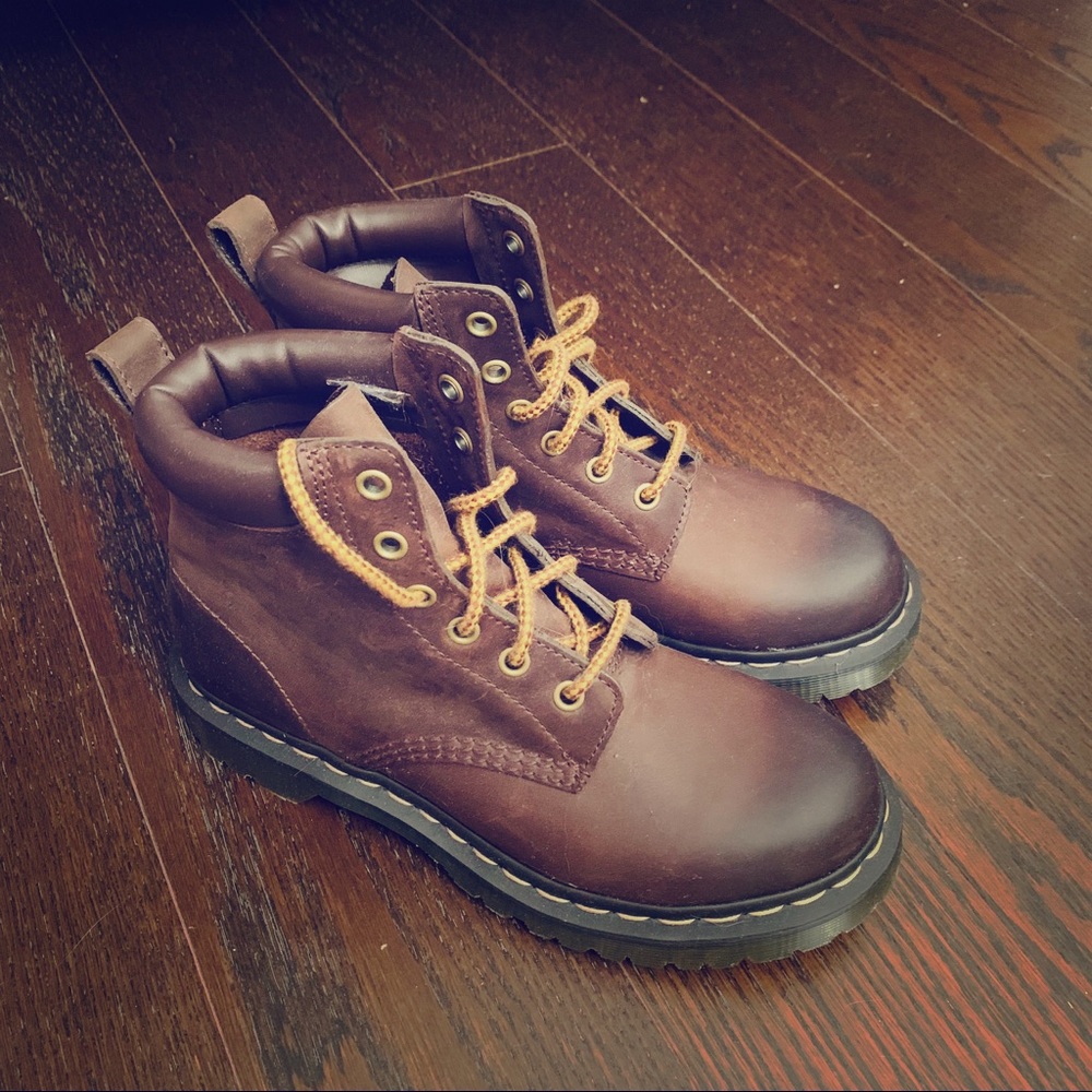 Dr.Martins Boots
